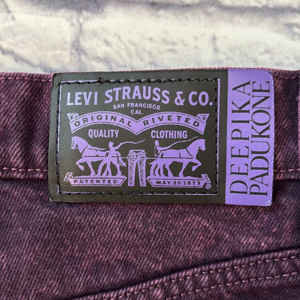 Levi’s X Deepika Padukone Straight Leg High Waisted Purple Denim Jeans Size 30 - Picture 12 of 16